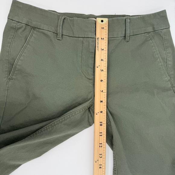 Loft Outlet Shorts Women 6 Petite Green Bermuda Roll Slash Pocket Stretch Casual - Picture 9 of 11